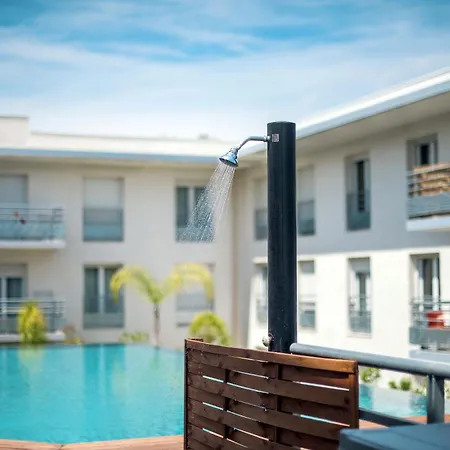 Zenitude Hotel-residences 昂蒂布