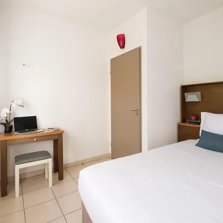 Zenitude Hotel-residences 3*